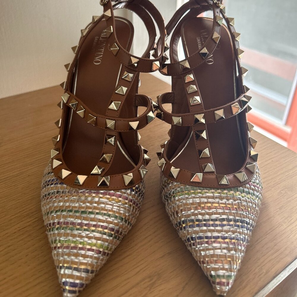 Valentino Garavani Rockstud Pumps